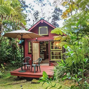  Holiday home Ferny Hollow: Romantic Rainforest United States